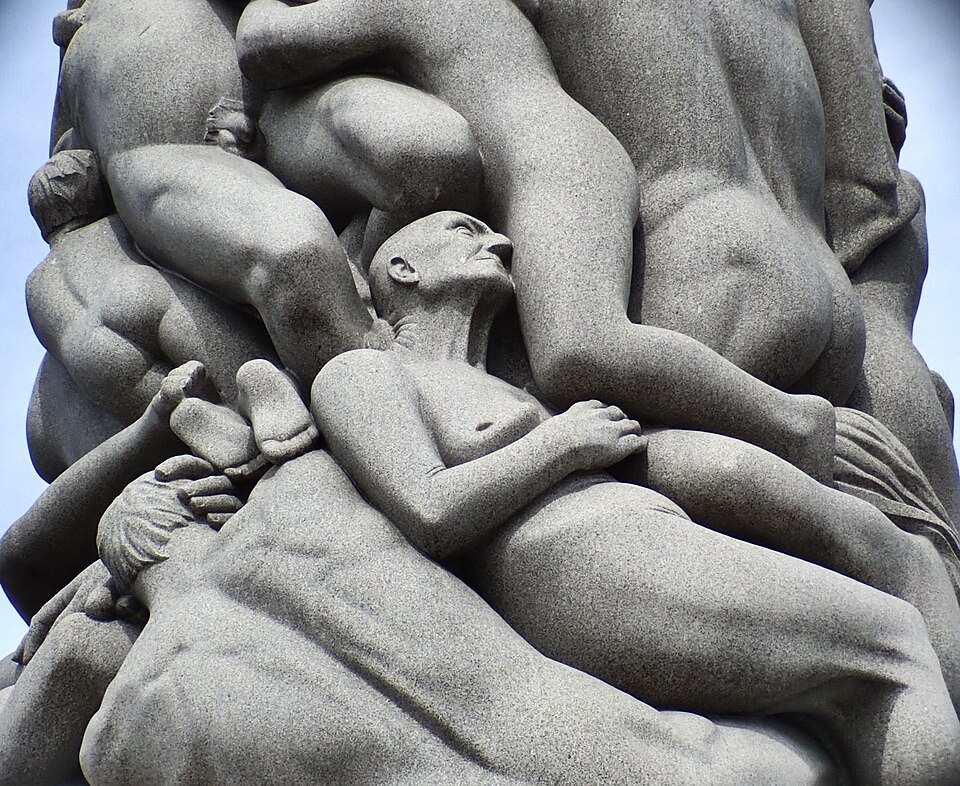 The-Monolit-Vigeland-granite-sculpture