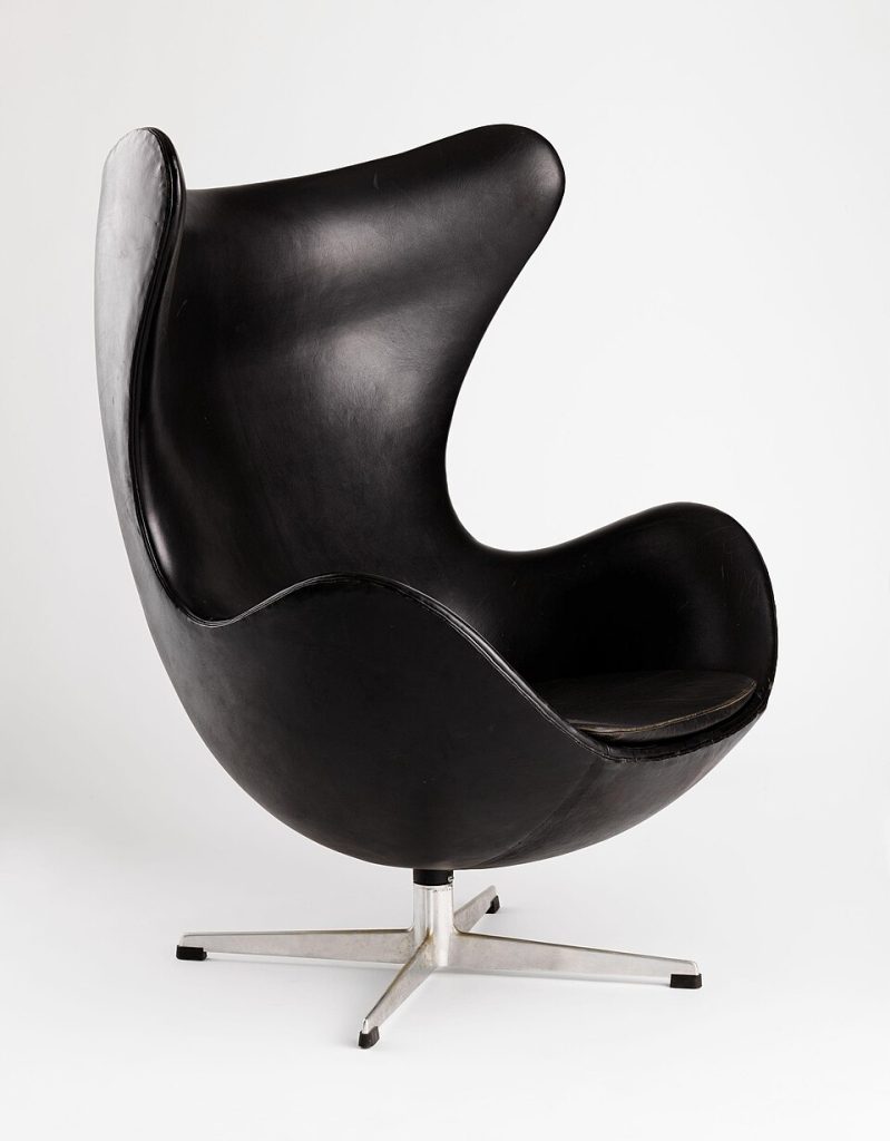 Arne-Jacobsen-Egg-Chair