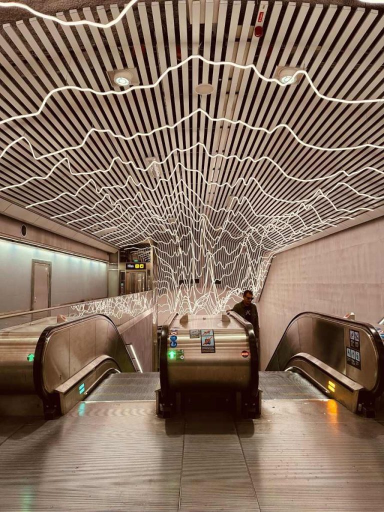 Stockhol-Metro-Art-Odenplan