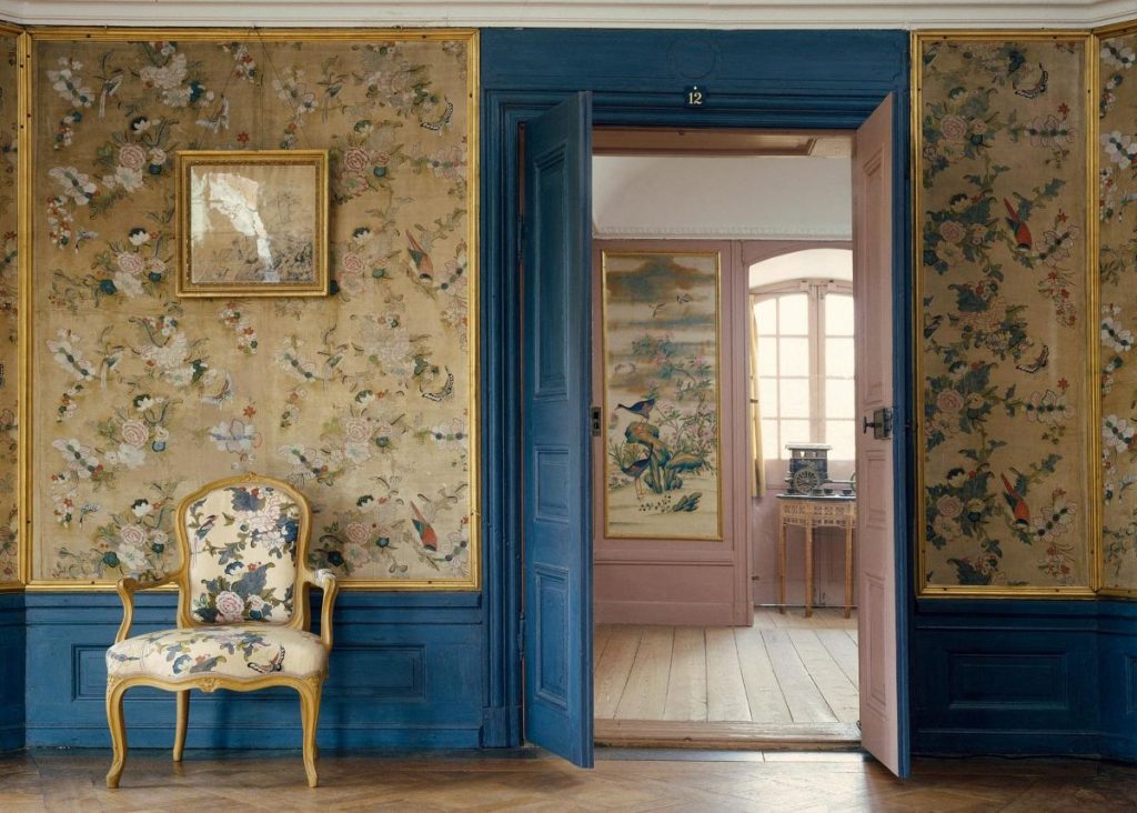 Drottningholm-Palace-English-Chineese-Pavilion-inside-blue