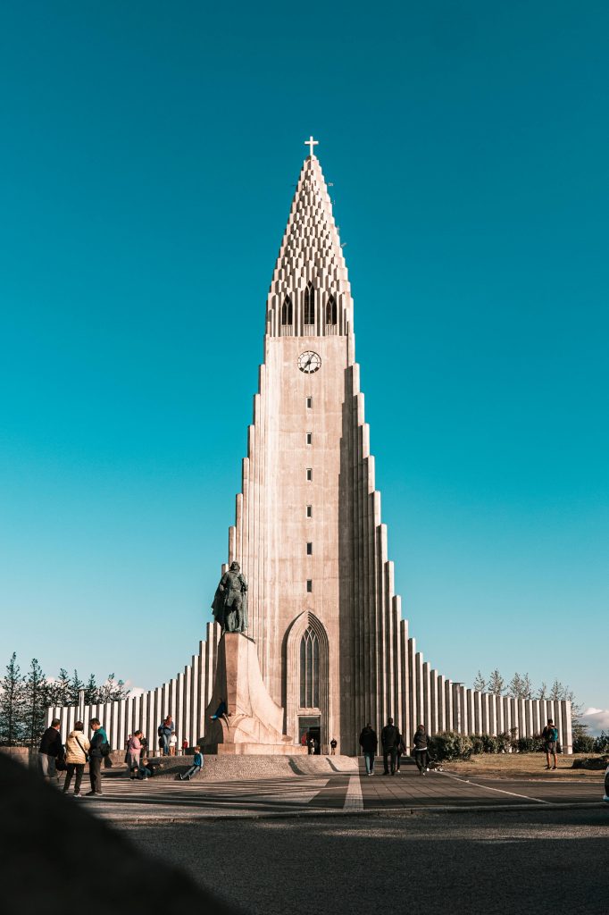 Hallgrimskirkja-Church-Reykjavik-infront