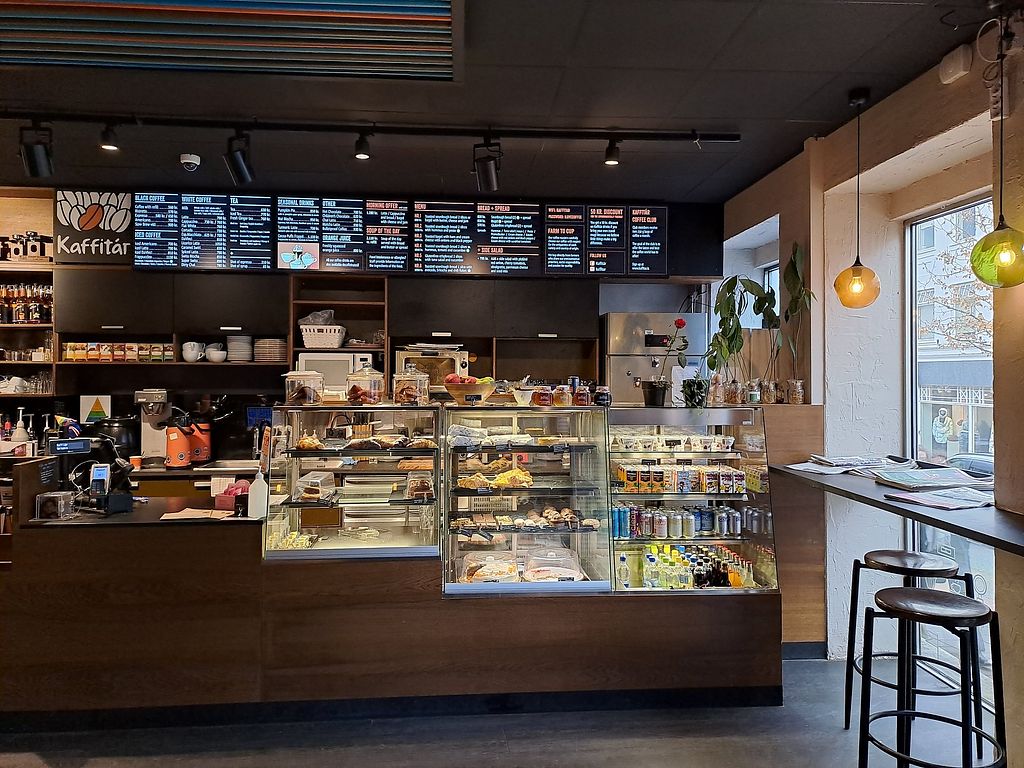Kaffitár-Reykjavik-Inside