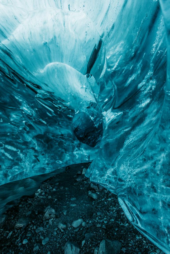 Perlan-museum-Ice-cave-.jpg