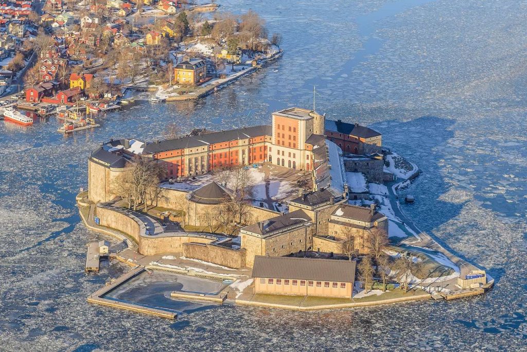 Vaxholmsleden-fortress-Sweden