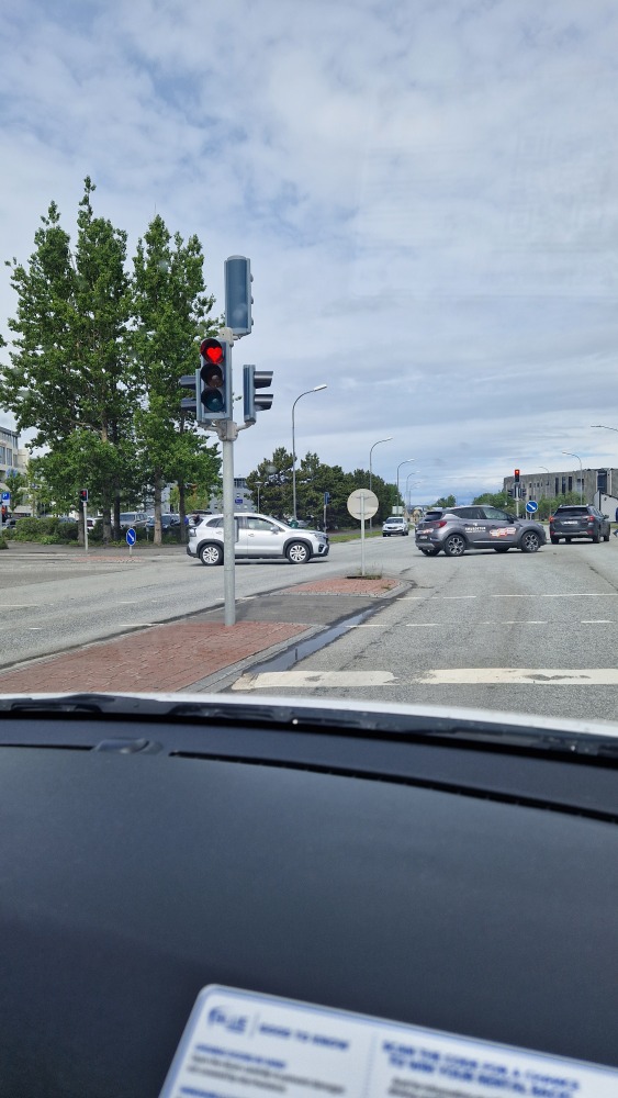 Akureyri-Street-traffic