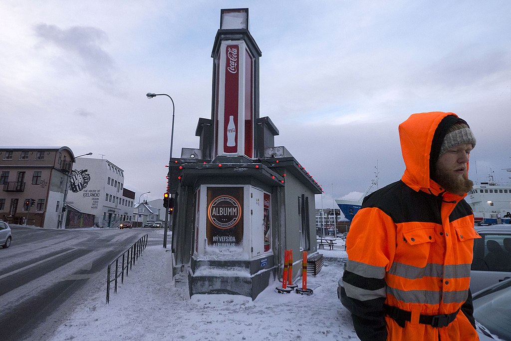 Akureyri-The-Icelanders