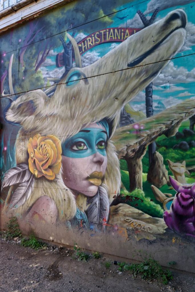 Graffiti_in_Christiania,_Copenhagen_festivies